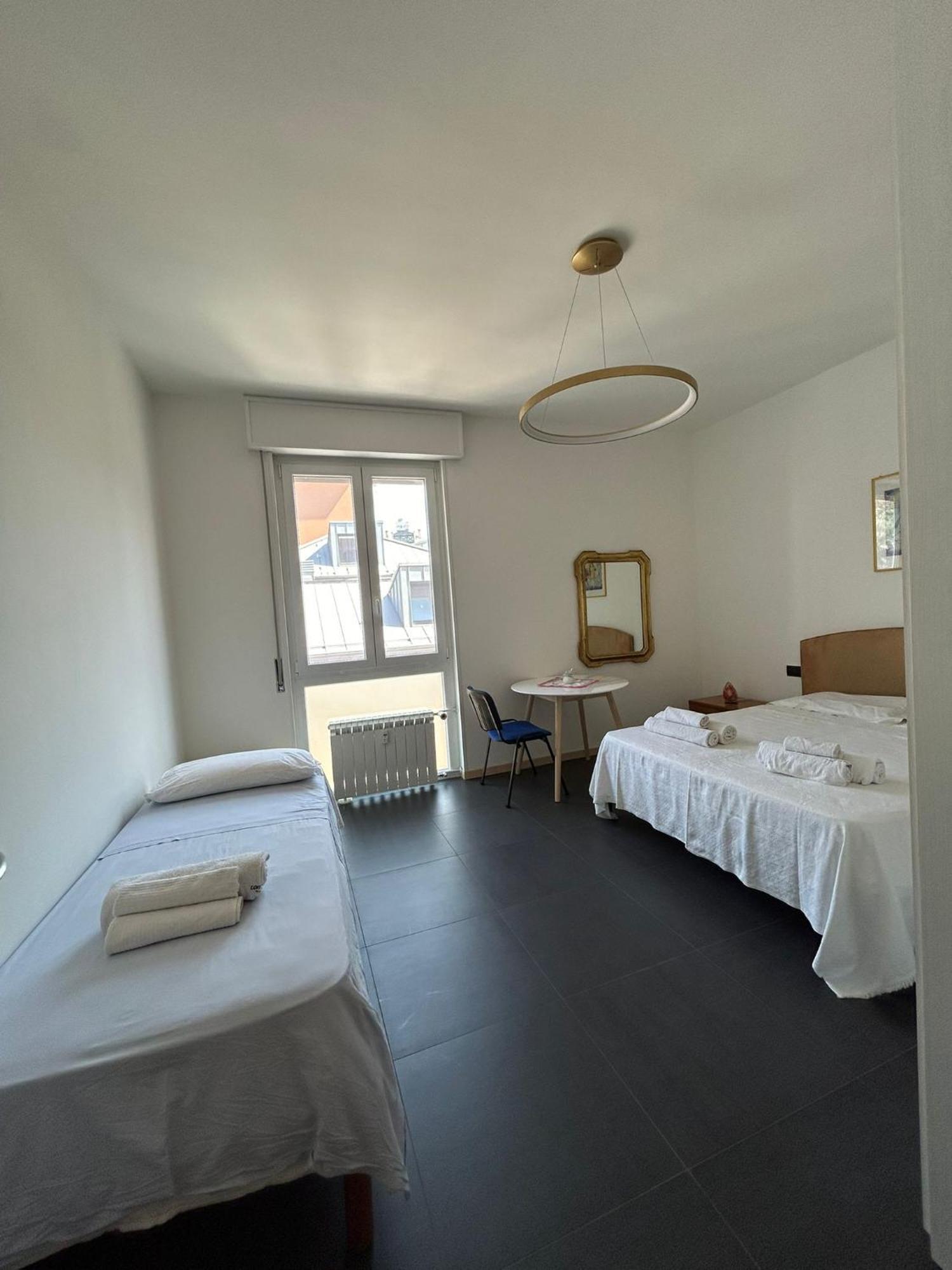 M&M Bergamo Center - Modern Flat With Free Wifi-Netflix And Welcome Italian Coffee ภายนอก รูปภาพ