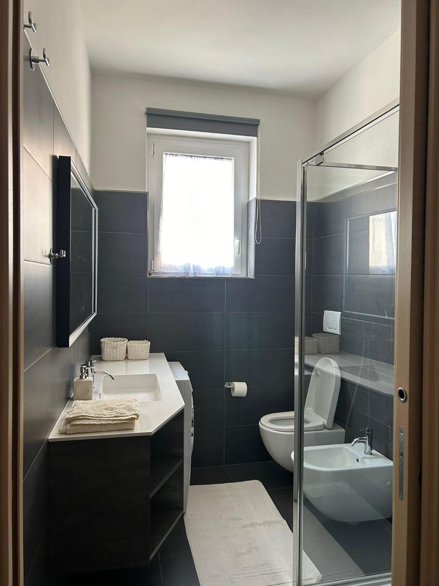 M&M Bergamo Center - Modern Flat With Free Wifi-Netflix And Welcome Italian Coffee ภายนอก รูปภาพ