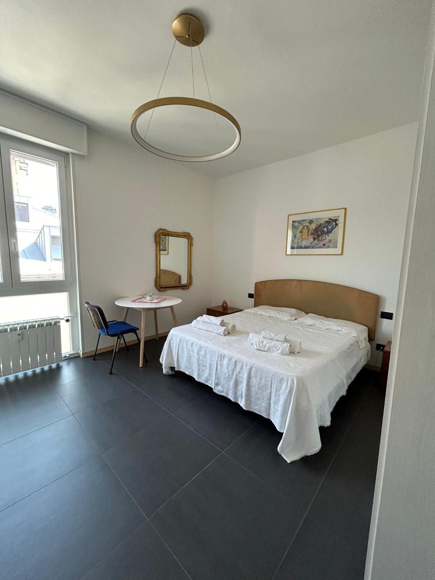 M&M Bergamo Center - Modern Flat With Free Wifi-Netflix And Welcome Italian Coffee ภายนอก รูปภาพ